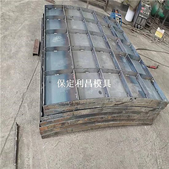 風(fēng)電基礎(chǔ)鋼模板