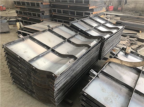 預(yù)制防撞護(hù)欄模具