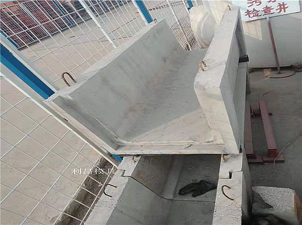 農(nóng)田排水槽模具