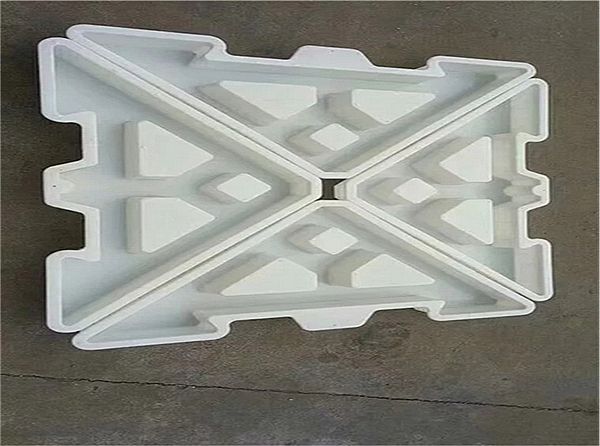 大三角護坡模具