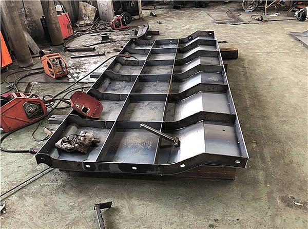 機(jī)場(chǎng)導(dǎo)流屏模具