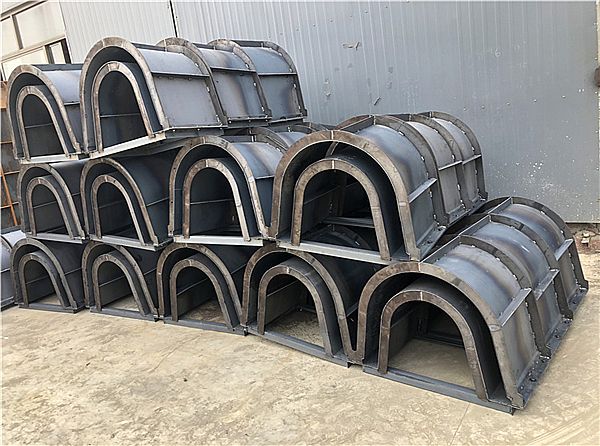 預制U型渠模具