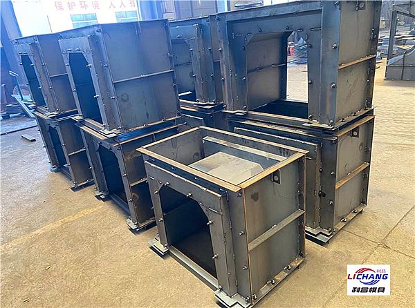 預(yù)制矩形渠模具,你都了解哪些呢?