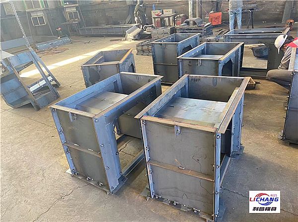 矩形水溝模具?你了解多少呢？