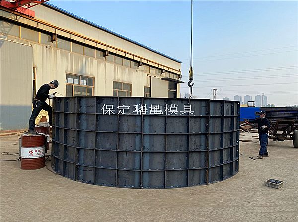 風(fēng)機(jī)塔筒模具 簡(jiǎn)介